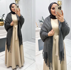 Women fleece shawls ready to wear